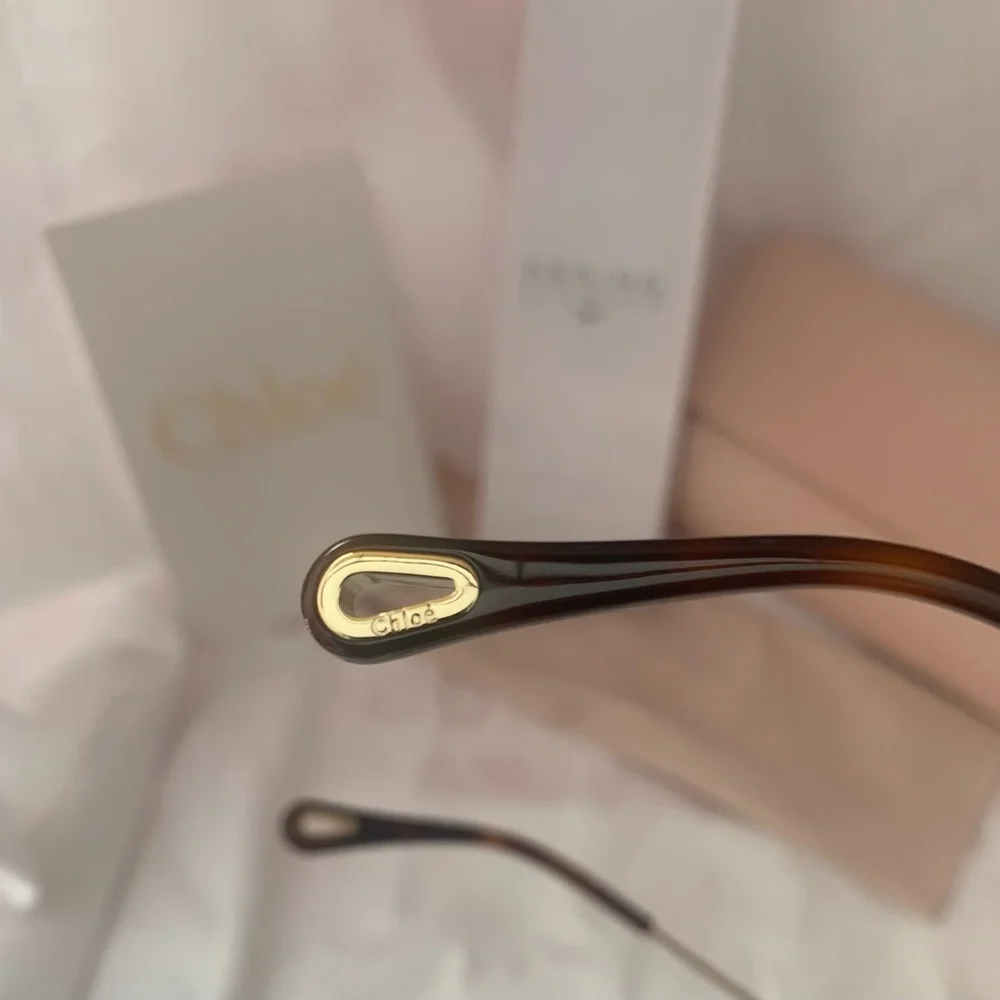 Chloe chloé round